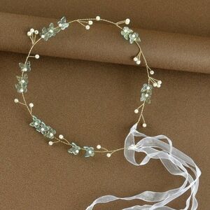 Gorgeous bridal wedding headpiece